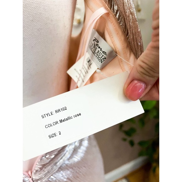 Rene Ruiz Collection Metallic Rose Sleeveless Long Gown NWT Size 2 - Picture 8 of 9